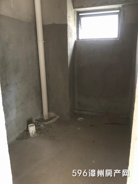 ���d����