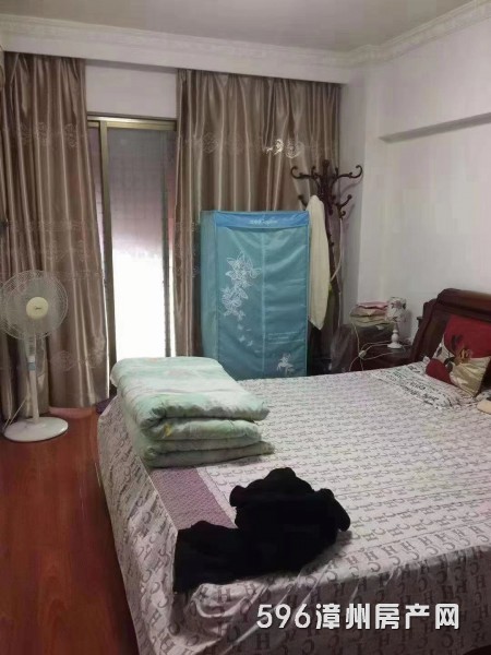 ���I���@�\�@