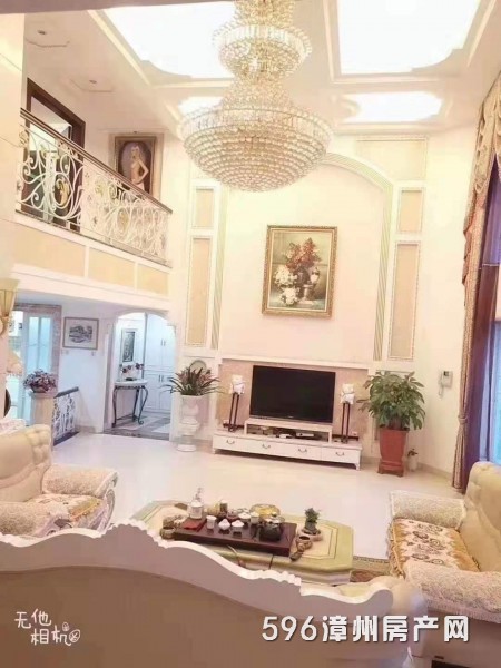 ���T����