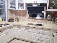 ���T����