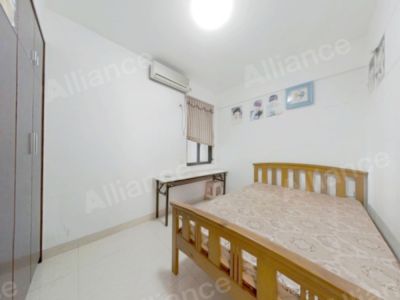 ��?c��)A����