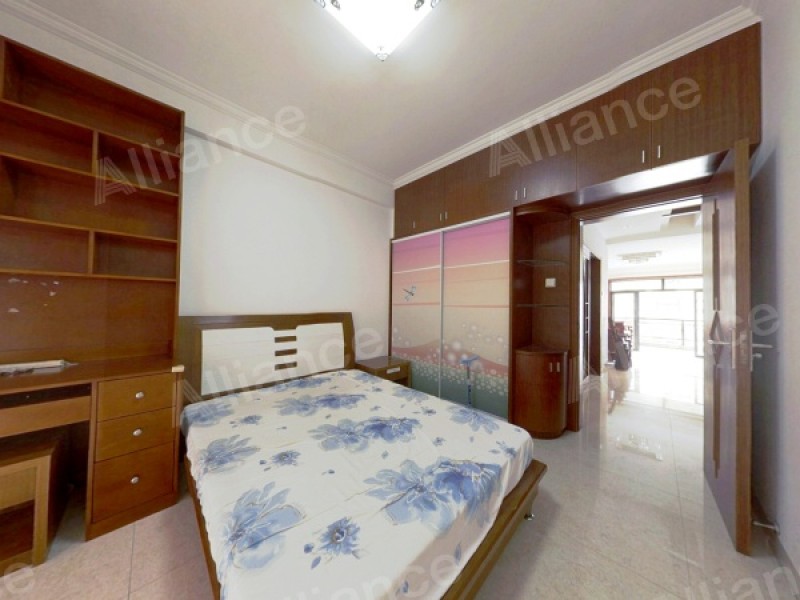 �������H���^