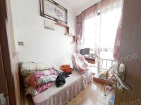 ���A����