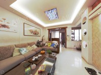 ���A����