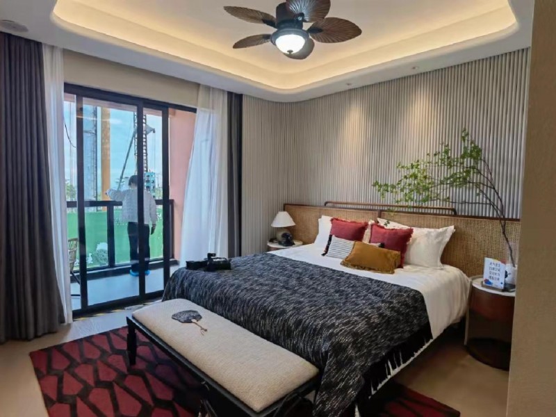 ���̿��_�P˹(�e��)