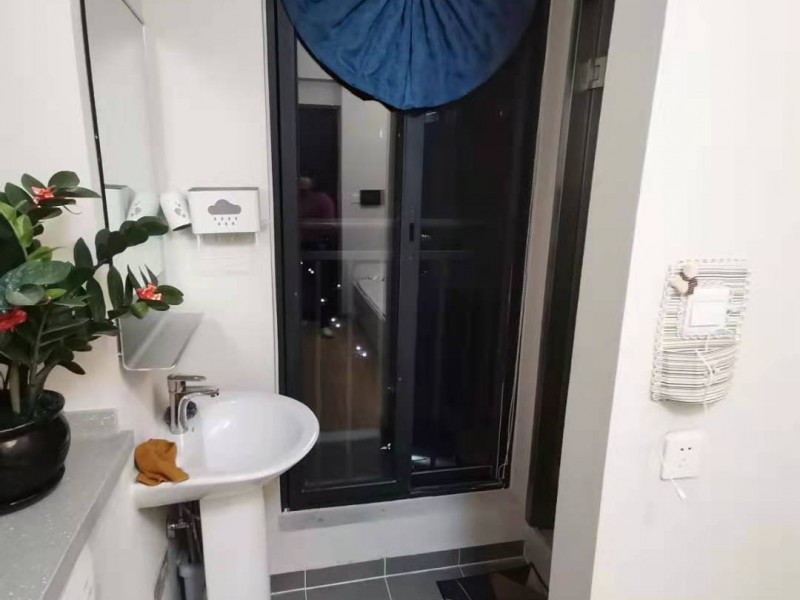 �f�ƞI����