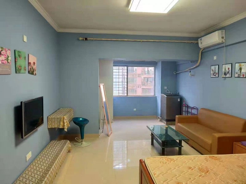 悅?cè)A城市廣場(chǎng)