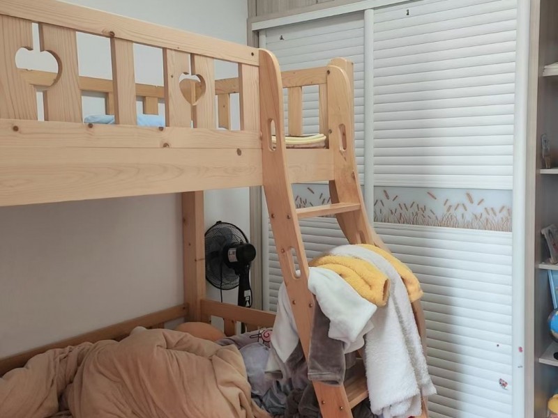 �����f�Ƴ�